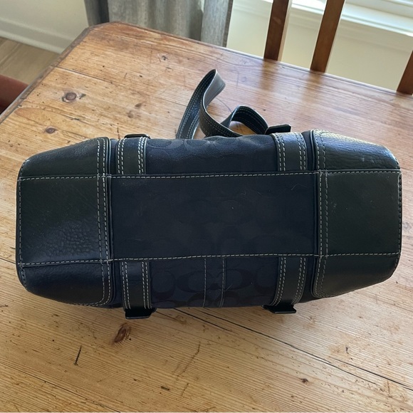 Coach Bag Signature Chelsea Black Jacquard Turn-lock Satchel #10986 - Picture 5 of 9